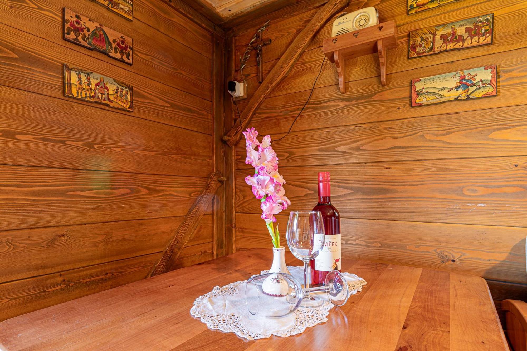 Vineyard Cottage Skatlar ออโตเชช ภายนอก รูปภาพ